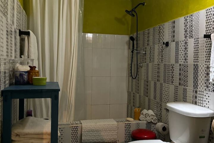 Room 48 of 60