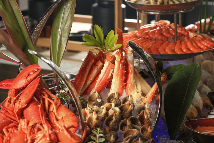 Dining 60 of 81
