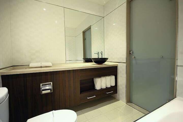 Room 43 of 59