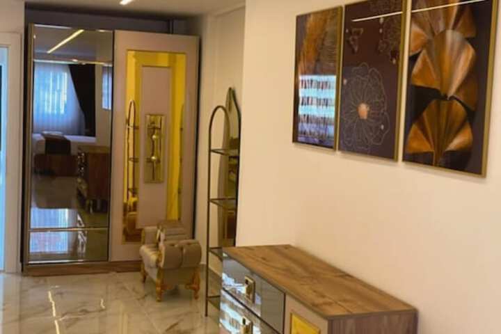 Room 30 of 70