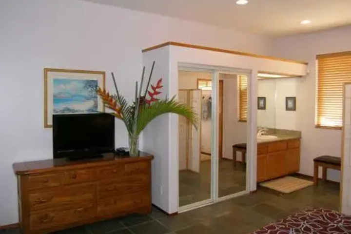 Room 2 of 14