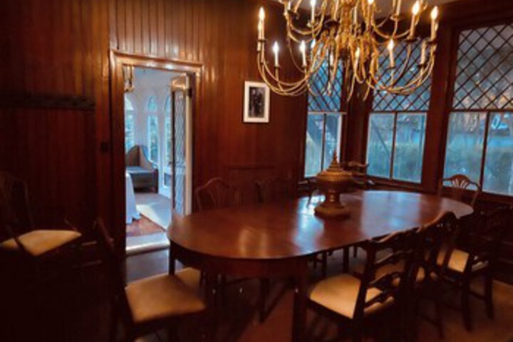 Dining 73 of 130