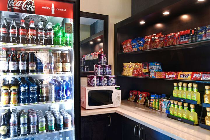 Snack bar