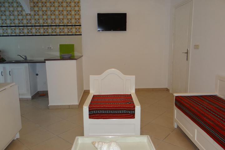 Room 18 of 63