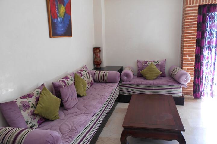 Room 12 of 27