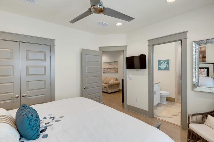 Room 5 of 47