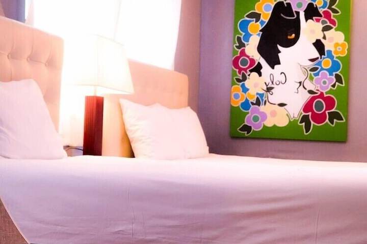 Room 9 of 79