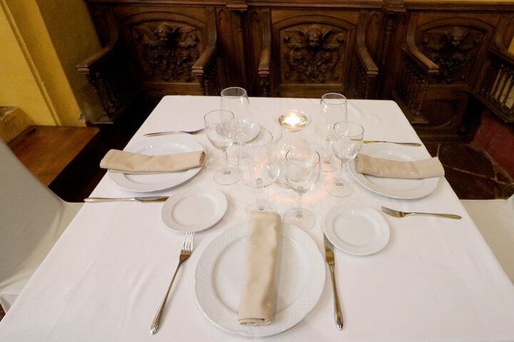 Dining 37 of 42