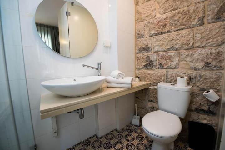 Bath Amenities