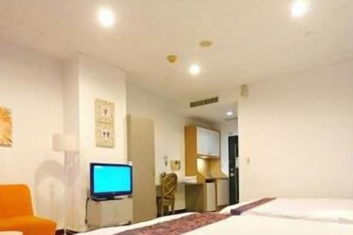 Room 41 of 58
