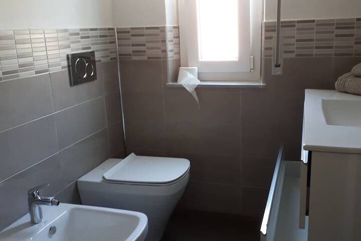 Cà Rossi City House