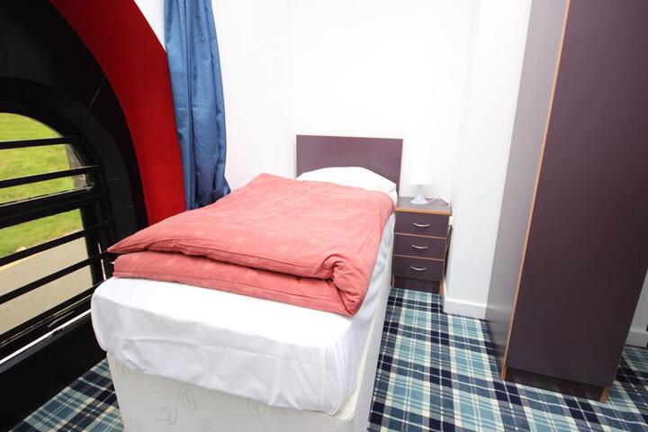 Photo 8