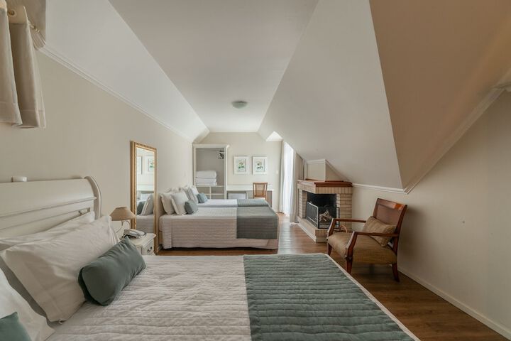 Room 43 of 123