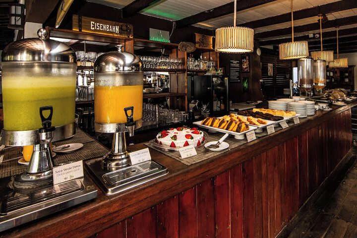 Breakfast/Coffee Service 14 of 26