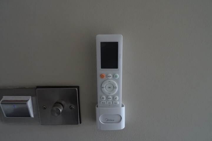 Room 15 of 58