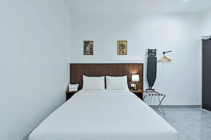 Room 18 of 30