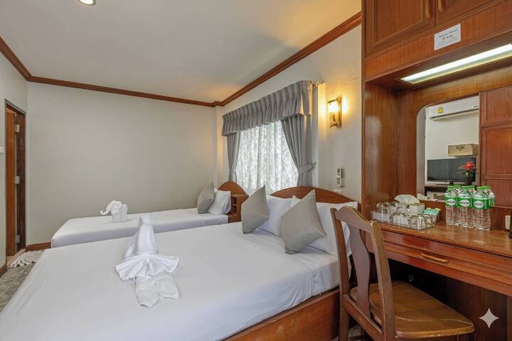 Room 15 of 29