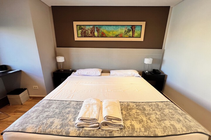 Room 21 of 53
