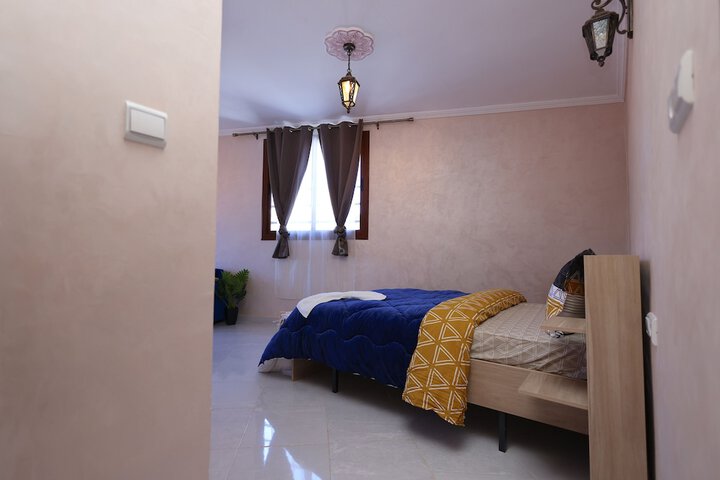 Room 10 of 36