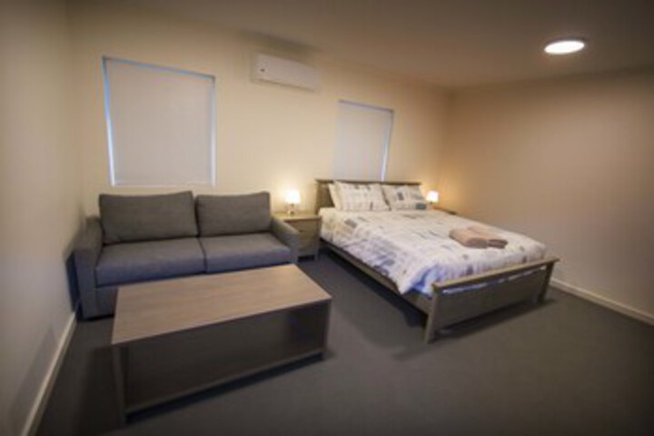 Room 14 of 17