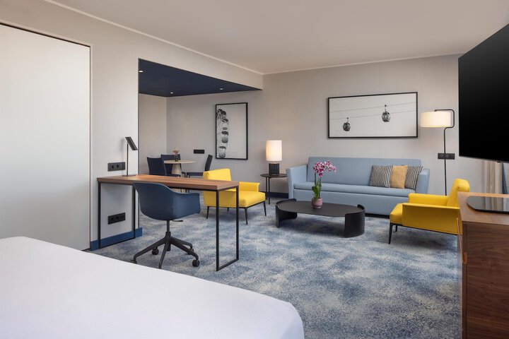 Room 60 of 119