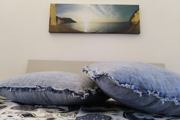 Room 15 of 15