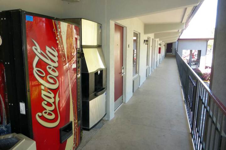 Vending machine