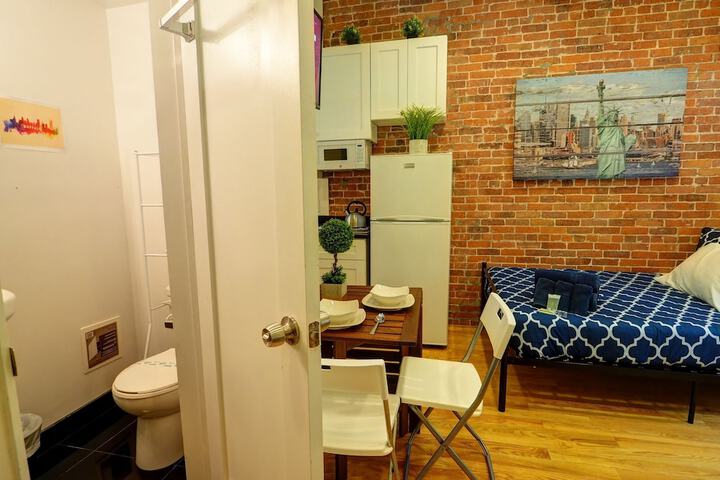 Room 125 of 214