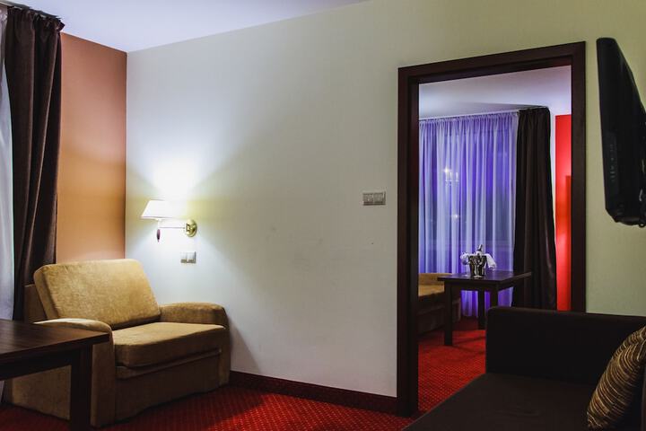 Room 18 of 31