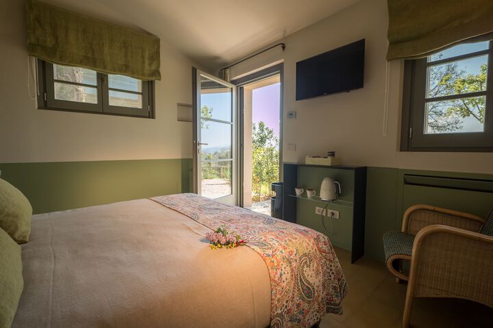 Room 10 of 51
