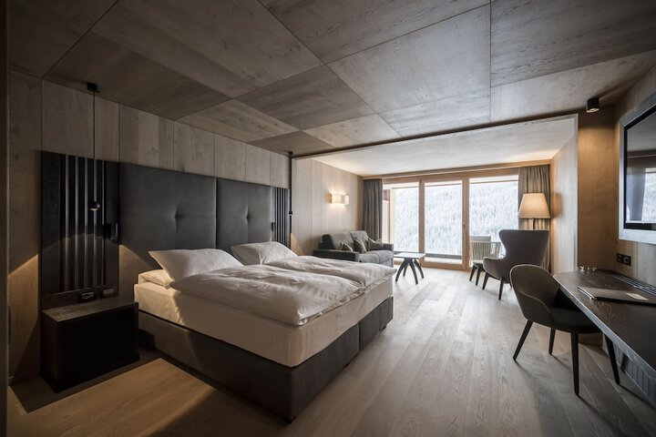 Room 17 of 91