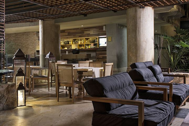 Hotel Interior 6 of 41