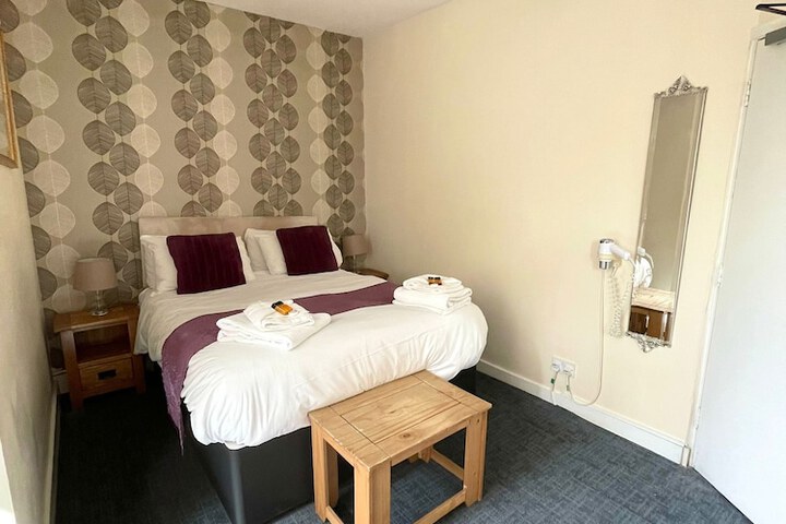 Room 8 of 59