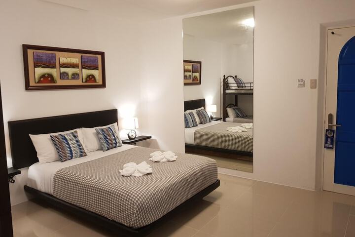 Room 12 of 50