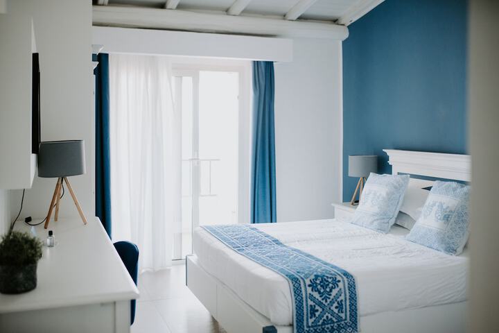 Room 10 of 51