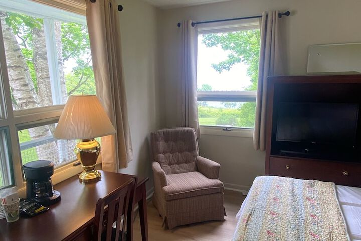 Room 65 of 205
