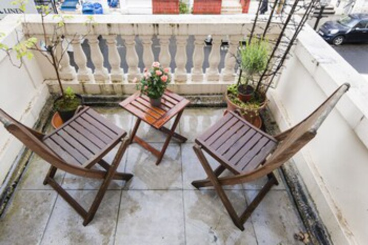 Terrace/Patio 3 of 22