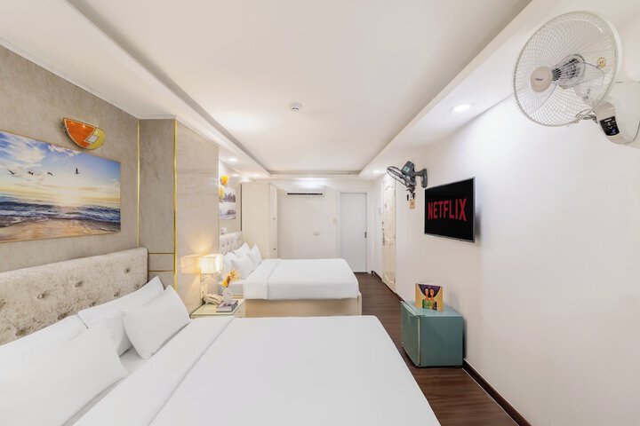 Room 17 of 63