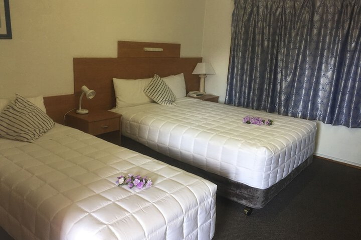 Room 19 of 74
