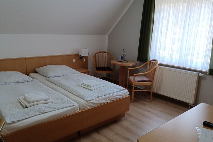 Room 7 of 23