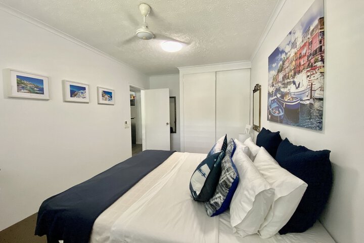 Room 9 of 55