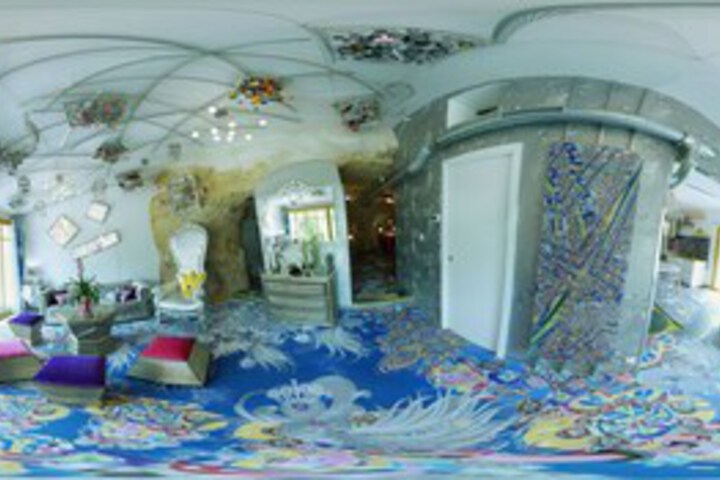 Room 13 of 23