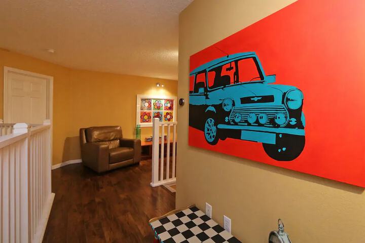 Ballroom/Hall 79 of 93