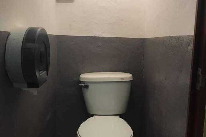 Room 15 of 43