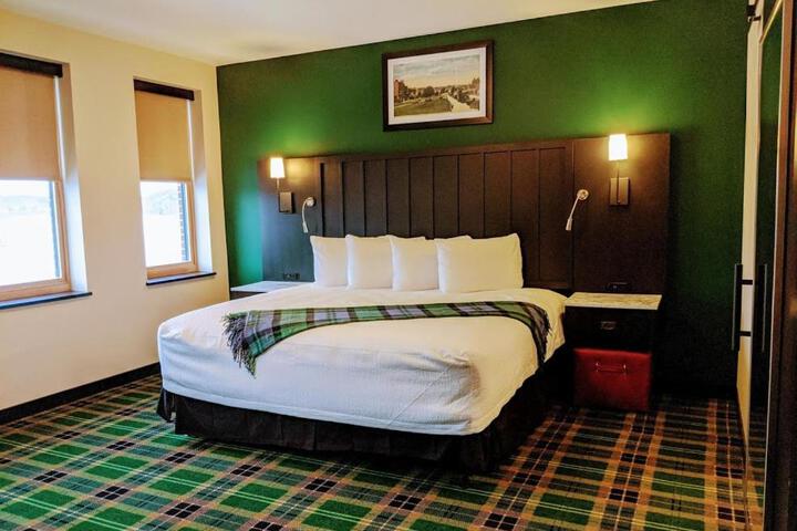Double Accessible King Size Bed (1 of 2)