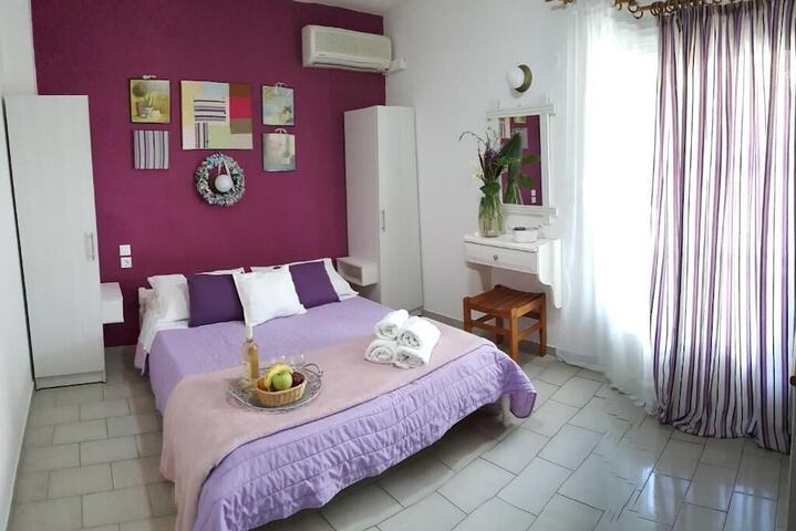 Room 13 of 31