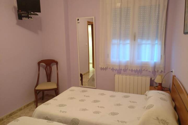 Room 12 of 48