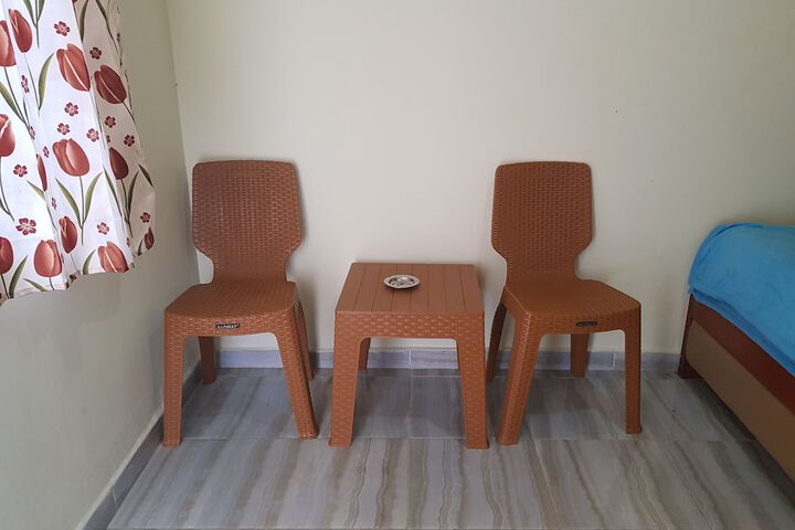 Room 13 of 29
