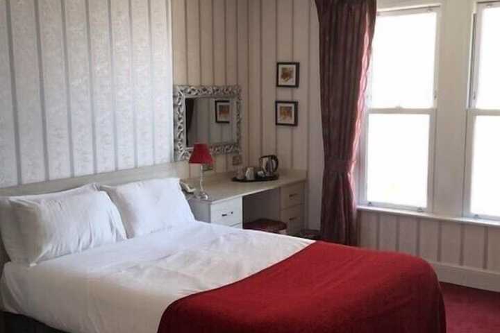 Room 17 of 67