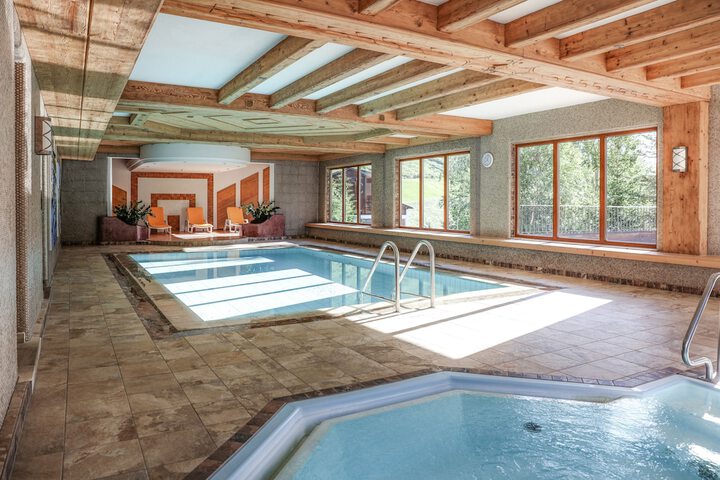 Pool 21 of 54